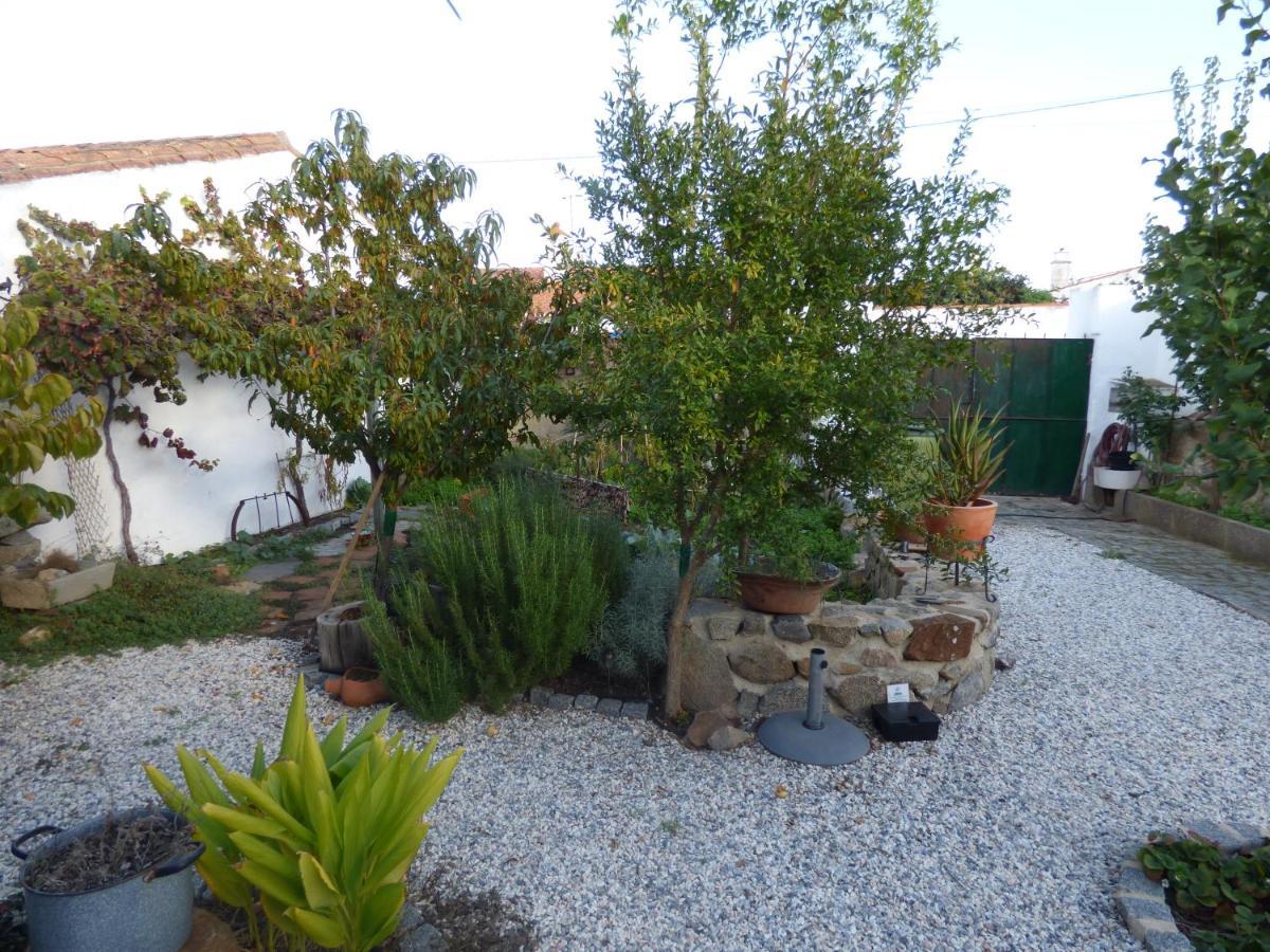 Bed and Breakfast Solar Da Cumeada Reguengos de Monsaraz Exterior foto